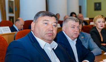 Депутаты приняли в первом чтении бюджет Оренбуржья
